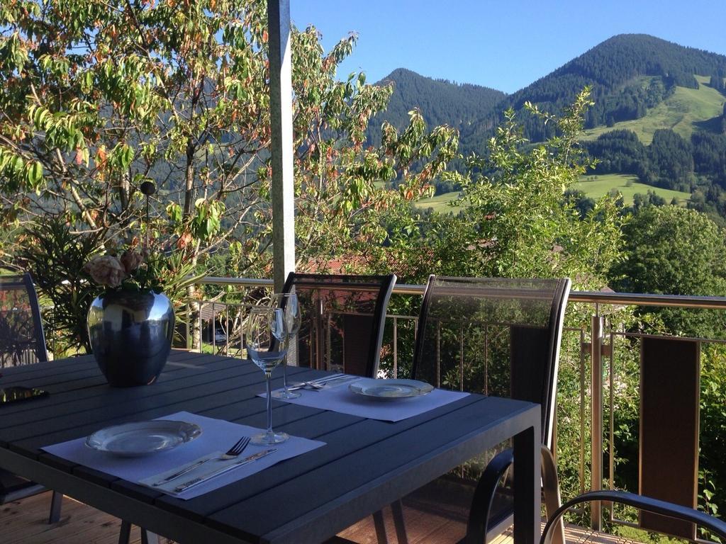 Haus Matt Hotel Laterns Bagian luar foto